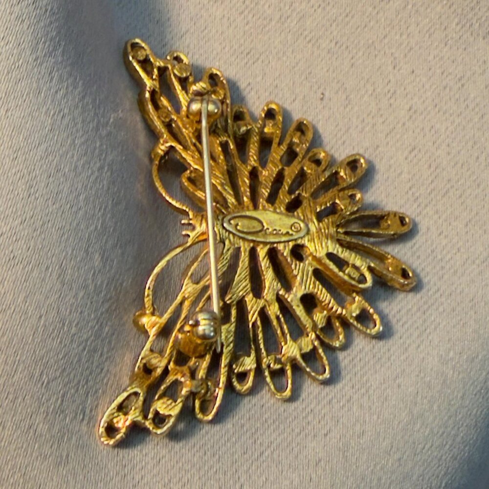 Oscar de la Renta Butterfly Brooch Gold Openwork 2.25" Vintage - Picture 6 of 8